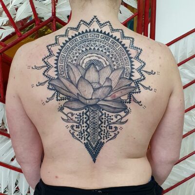 Izhar Rott Tattoo, lotus tattoo, sacred geometry, backpiece tattoo