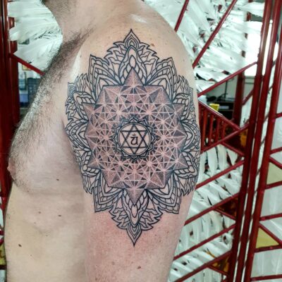 Izhar Rott Tattoo, Mandala tattoo, shoulder tattoo