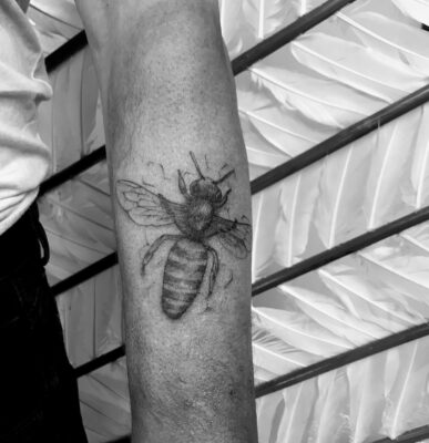 Lightart tattoo, insect tattoo, bee tattoo